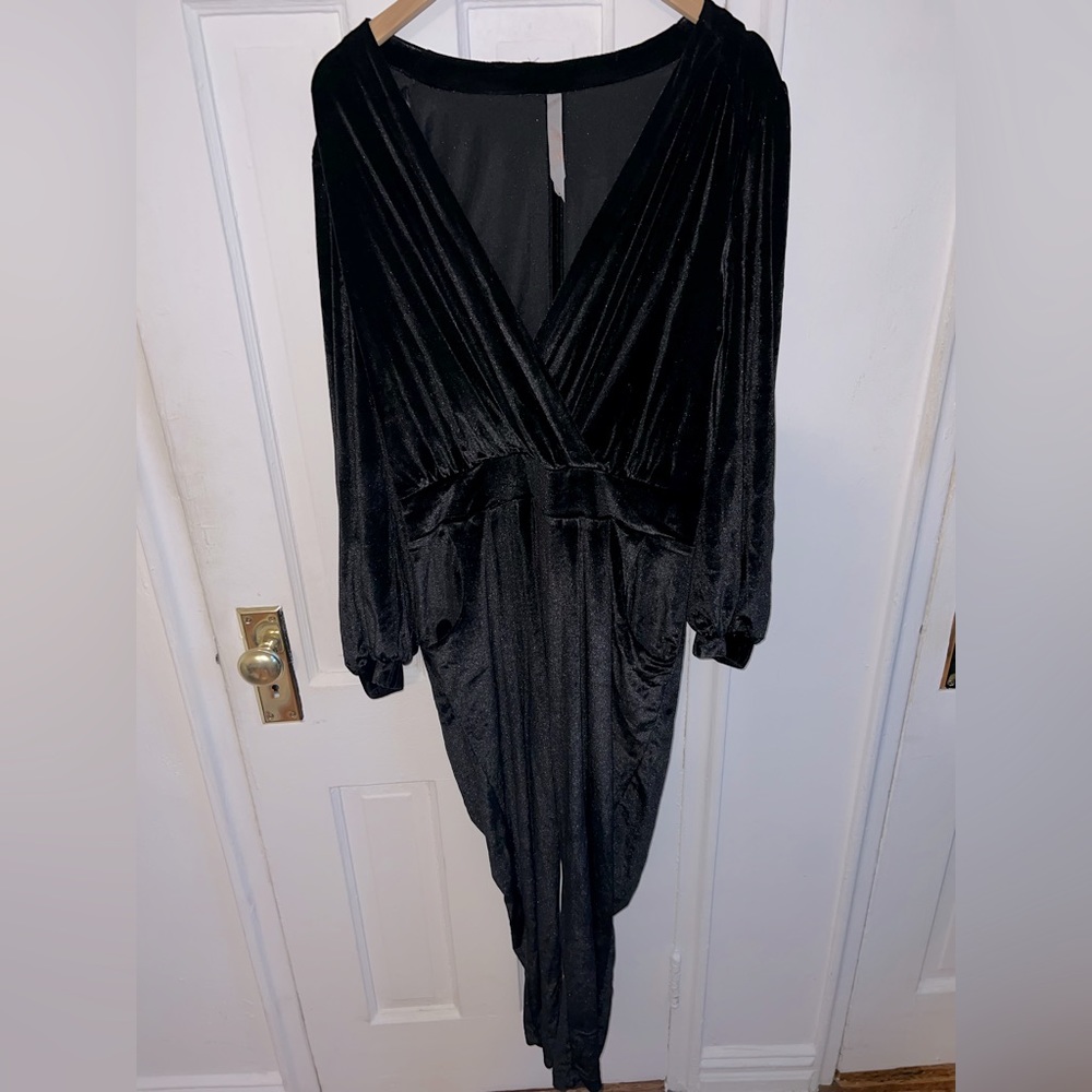 Melissa McCarthy/Seven7 black velvet jumpsuit size L